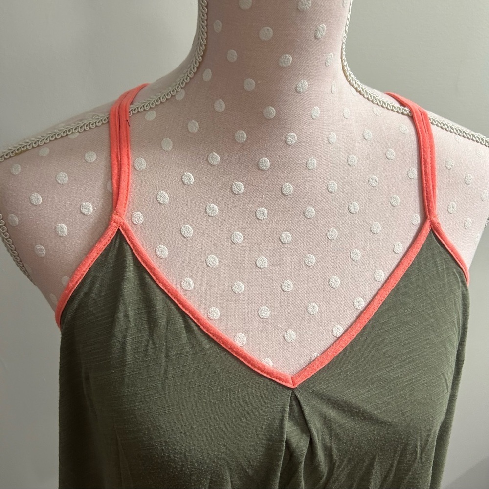 American Eagle Outfitters Green and Pink Sleeveless Tank A4 - Picture 2 of 5